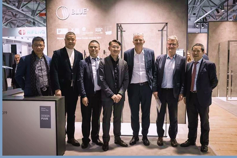 �W�޽��ľ��^ʥ���߹��H�R���m�˸�չ������l(f��)