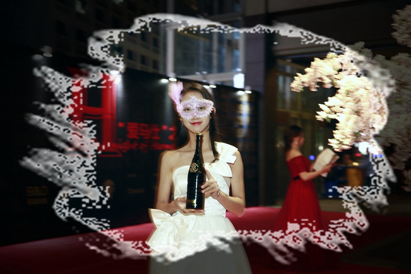 2018  B��D���R��֮ҹح�cȼ�Ĳ��Ǽ��飬���ǌ��������������