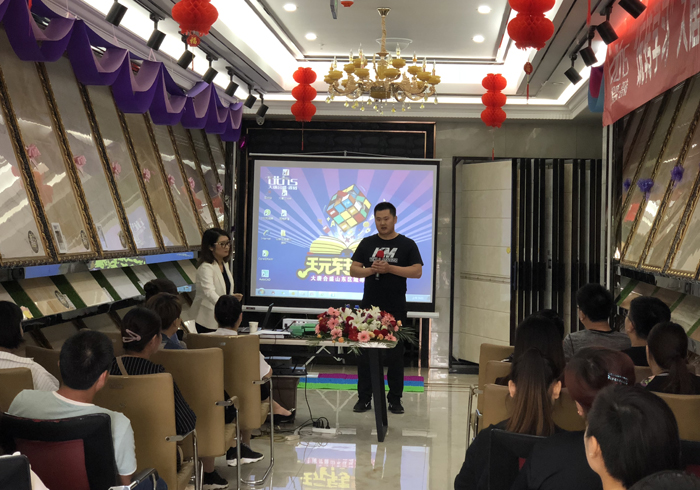 2 ���ƺ�ʢ�ɴu���ՠI�N���Ŀ���(j��ng)��O�r���v.jpg