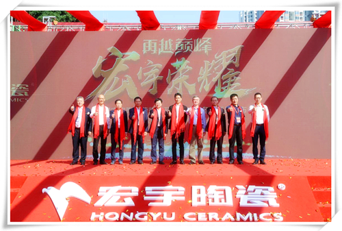  ����sҫ ��Խ�p��